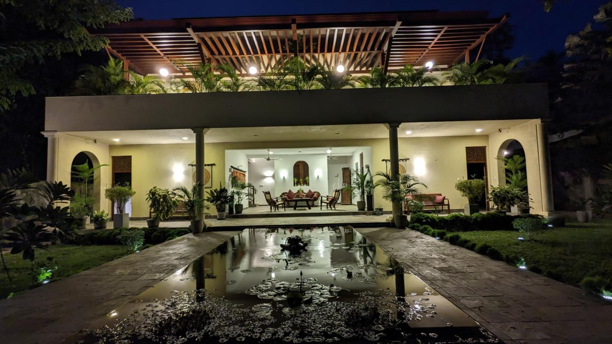 Khomba Apartment